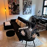 Apartment V & S Since 2023 Düsseldorf