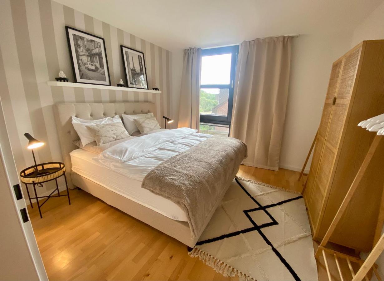 V & S Since 2023 Appartement Düsseldorf